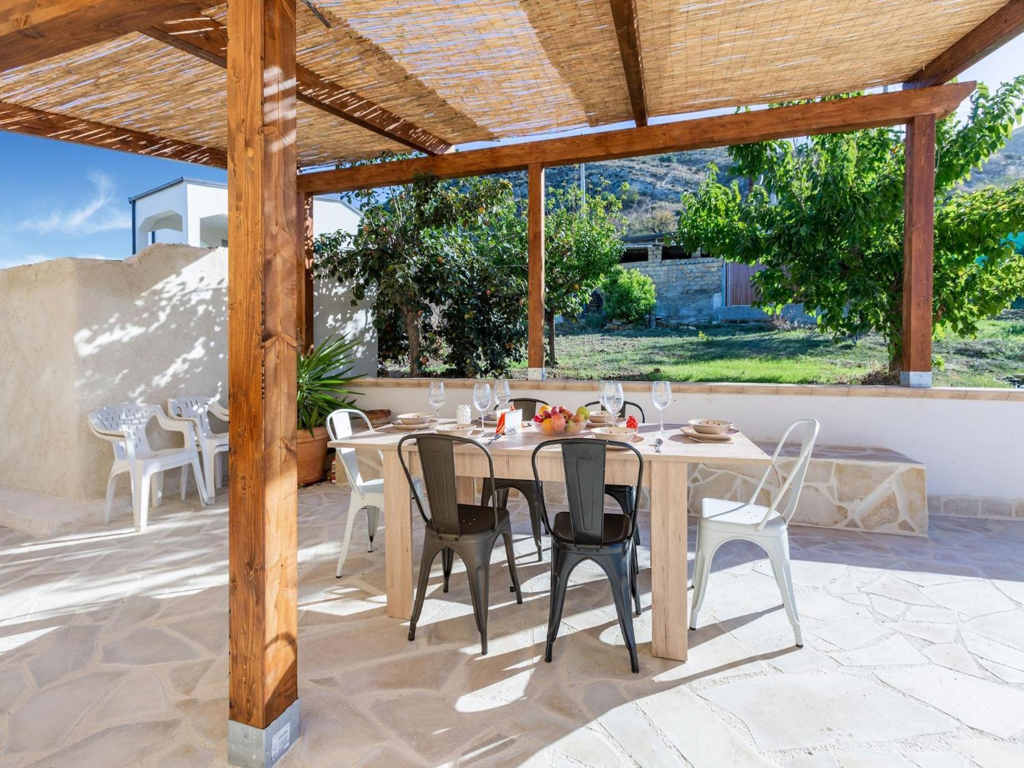 Ravishing Villa In Realmonte With Private Swimming Pool Exterior photo